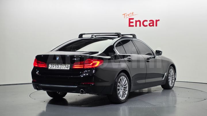 BMW 5 Series 2020 — 2