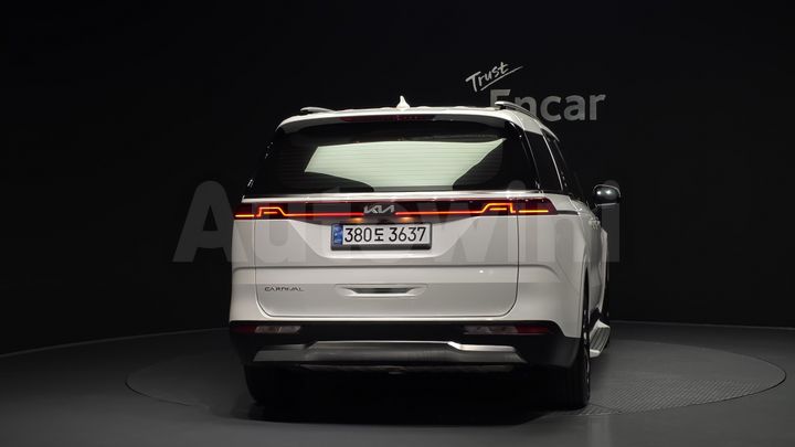 Kia Carnival 2022 — 4