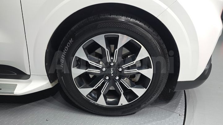 Kia Carnival 2022 — 5