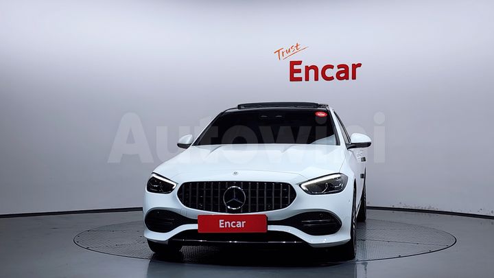 Mercedes-Benz C Class 2024 — 3