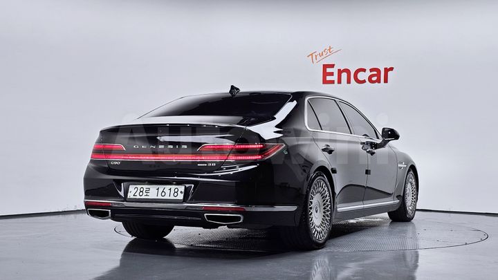Genesis G90 2019 — 2