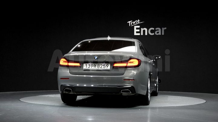BMW 5 Series 2021 — 4
