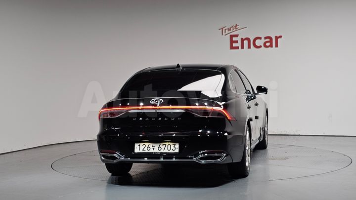Hyundai Grandeur 2021 — 4