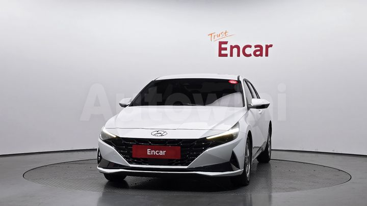 Hyundai Avante 2023 — 3