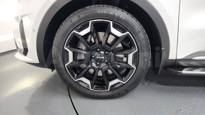 Kia Sorento 2023 — 5