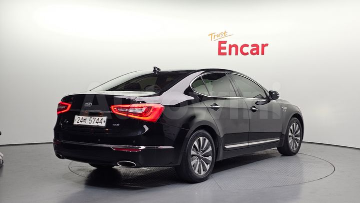 Kia K7 2015 — 2
