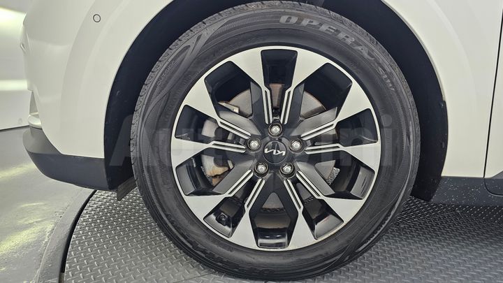 Kia Carnival 2023 — 5