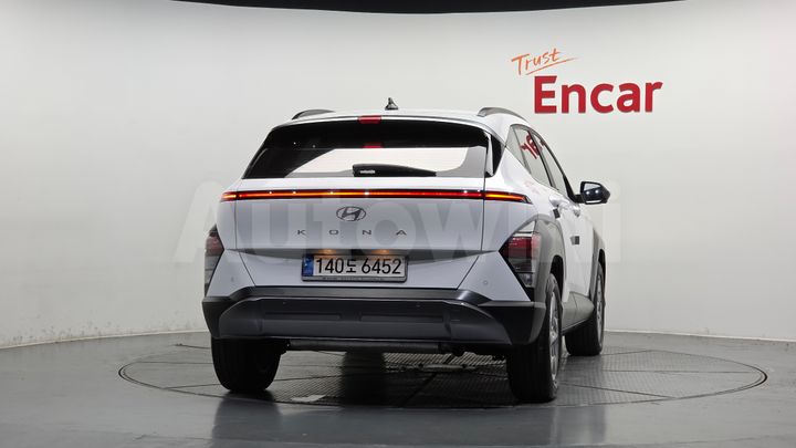 Hyundai Kona 2023 — 4