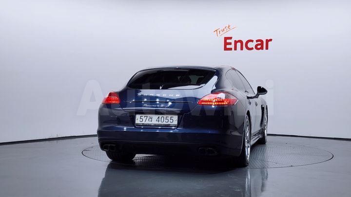 Porsche Panamera 2013 — 4