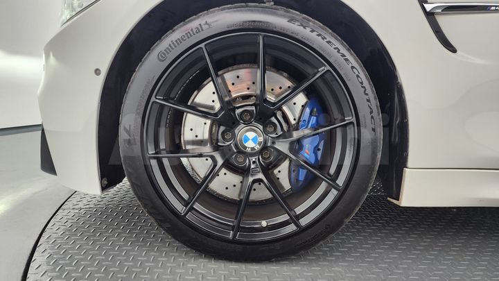 BMW M4 2016 — 5