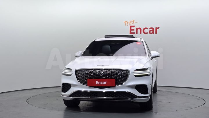 Genesis GV70 2025 — 3