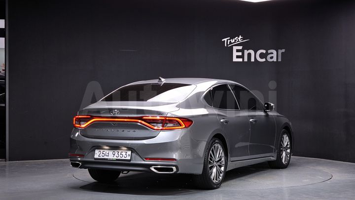 Hyundai Grandeur 2018 — 2