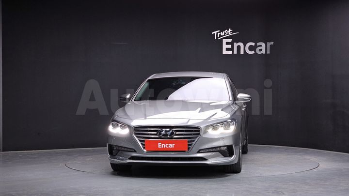 Hyundai Grandeur 2018 — 3