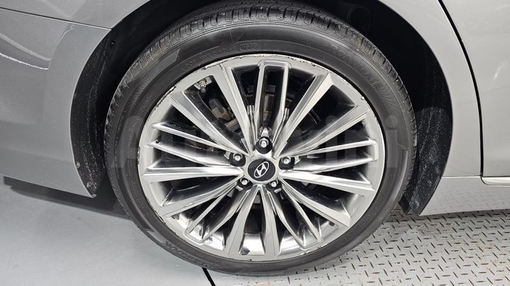 Hyundai Grandeur 2018 — 5