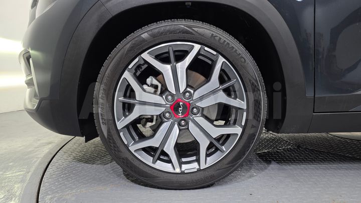 Kia Seltos 2023 — 5