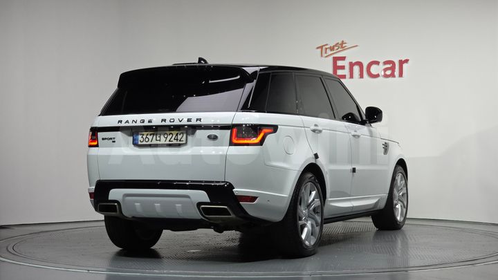 Land Rover Range Rover Sport 2022 — 2