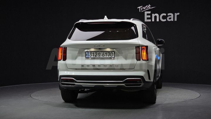 Kia Sorento 2022 — 4