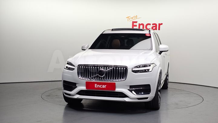 Volvo XC90 2023 — 4