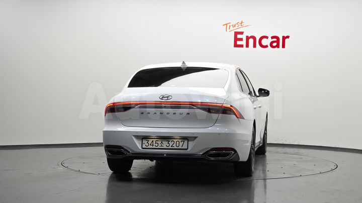 Hyundai Grandeur 2021 — 4