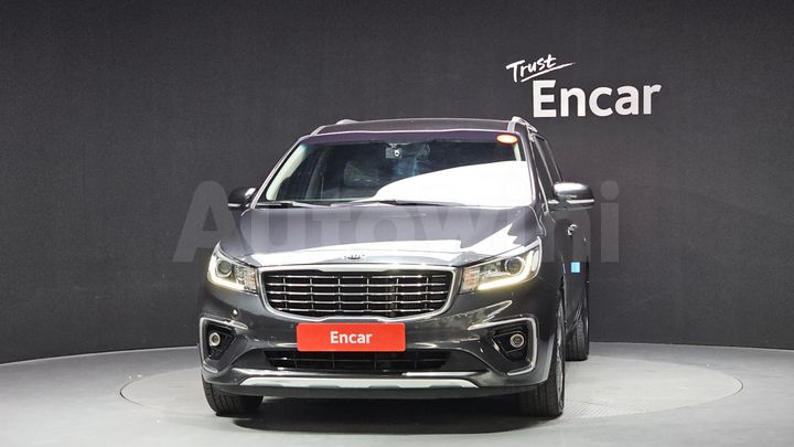 Kia Carnival 2019 — 3
