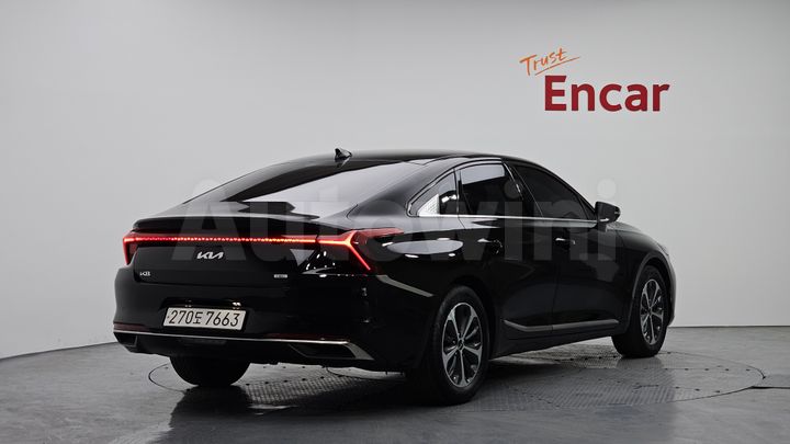 Kia K8 2023 — 2