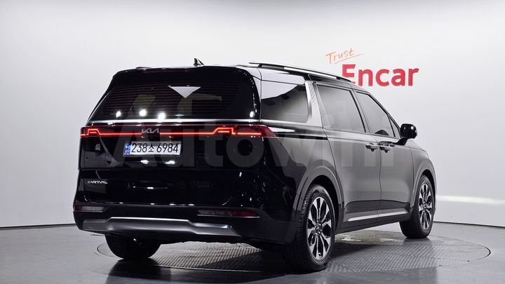 Kia Carnival 2022 — 2