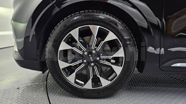 Kia Carnival 2022 — 5