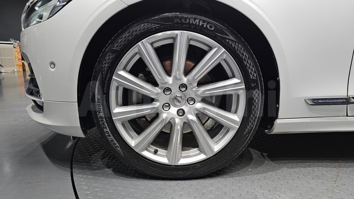 Volvo S90 2019 — 4