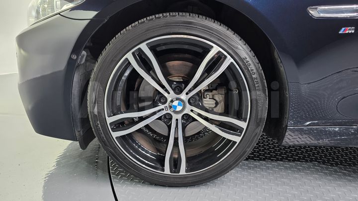 BMW 5 Series 2016 — 5