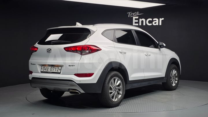Hyundai Tucson 2017 — 2