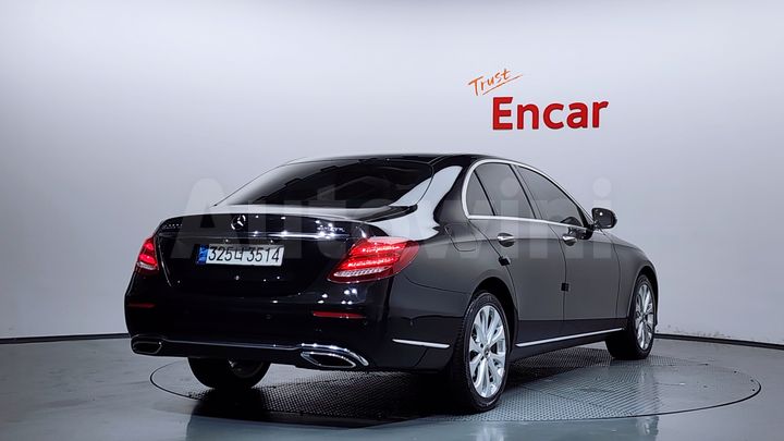 Mercedes Benz E Class 2018 — 2