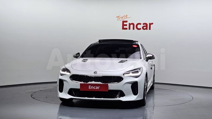 Kia Stinger 2020 — 3