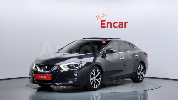 Nissan Maxima