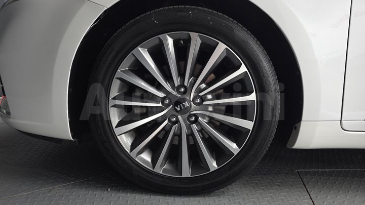 Kia K7 2018 — 4