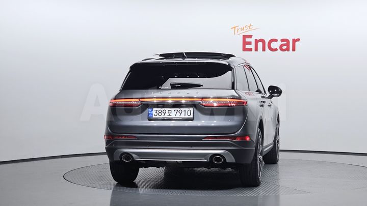 Lincoln Corsair 2022 — 4