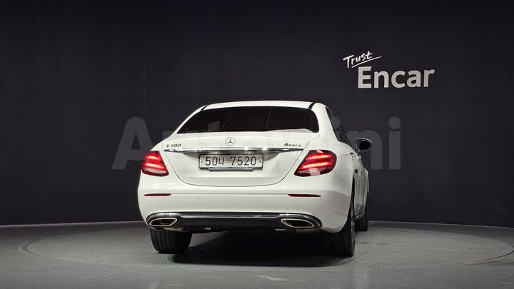 Mercedes-Benz E Class 2019 — 4