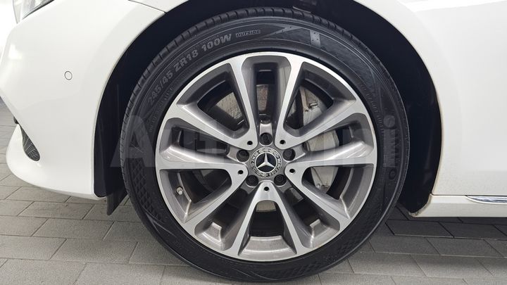 Mercedes-Benz E Class 2019 — 5