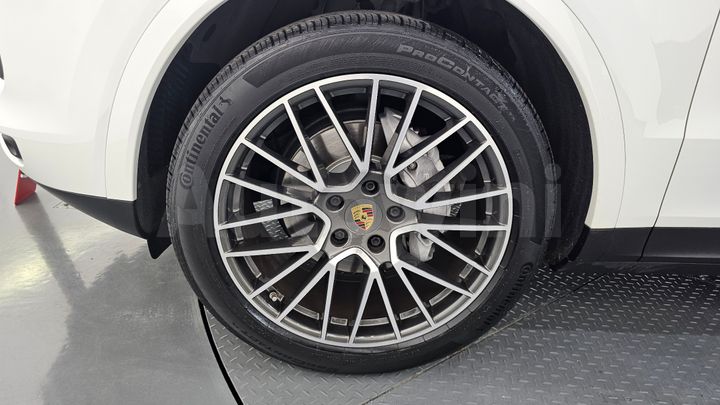 Porsche Cayenne 2021 — 5