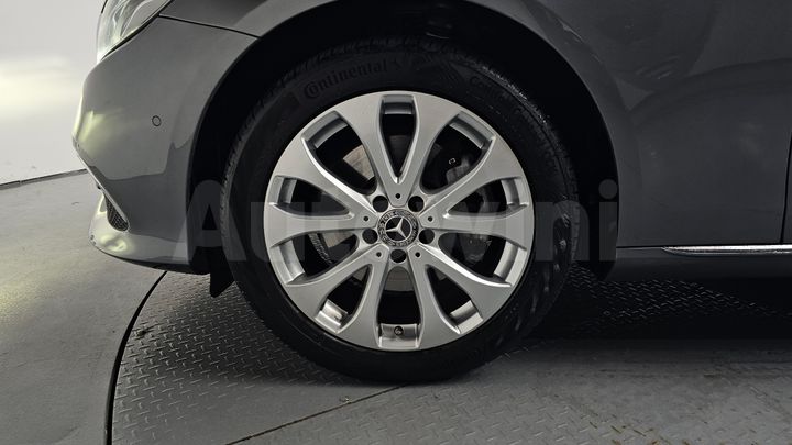 Mercedes-Benz E Class 2019 — 4