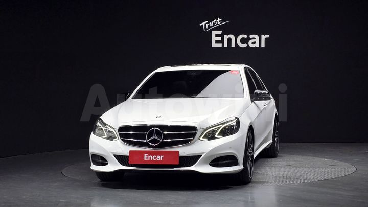 Mercedes-Benz E Class 2016 — 3