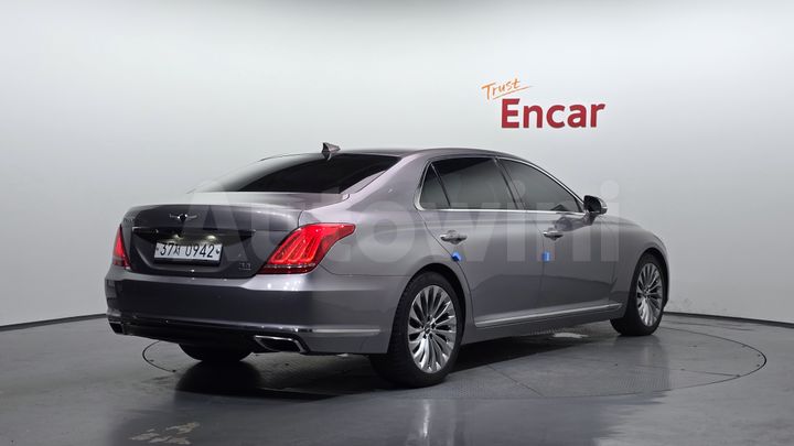 Genesis EQ900 2016 — 3