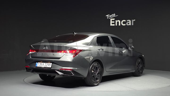 Hyundai Avante 2023 — 2