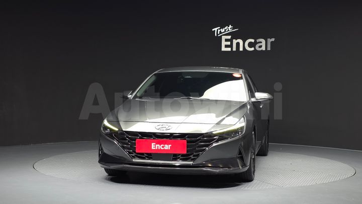 Hyundai Avante 2023 — 3