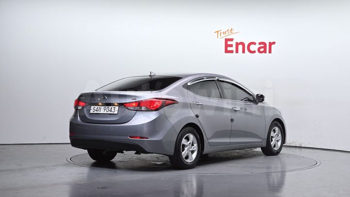 Hyundai Avante 2015 — 2