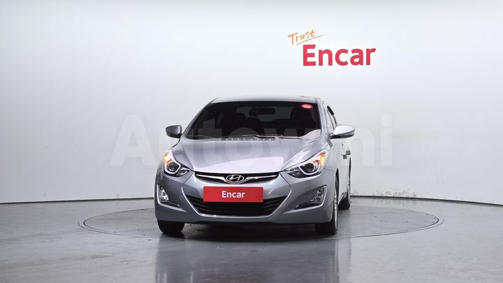 Hyundai Avante 2015 — 3