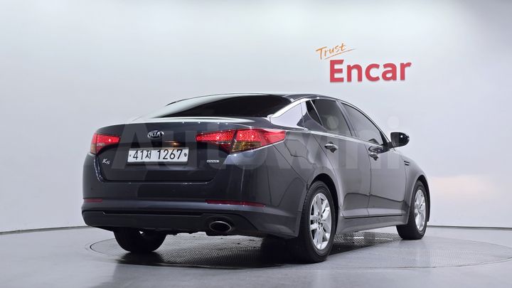Kia K5 2013 — 2