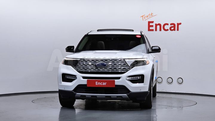 Ford Explorer 2020 — 3