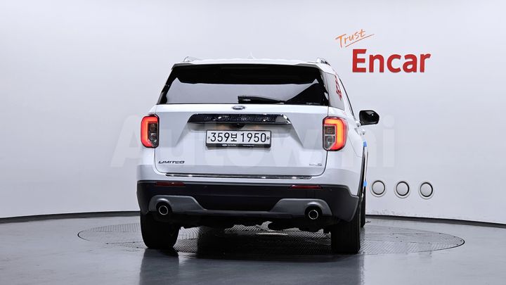 Ford Explorer 2020 — 4