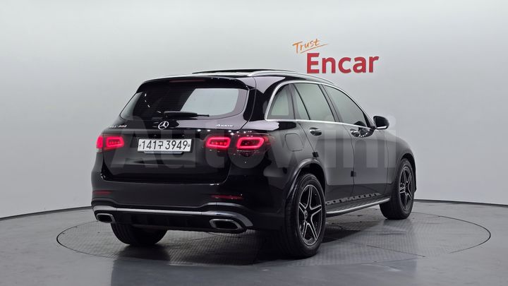 Mercedes-Benz GLC Class 2020 — 2