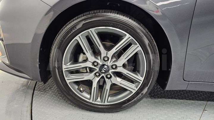 Kia K3 2019 — 5